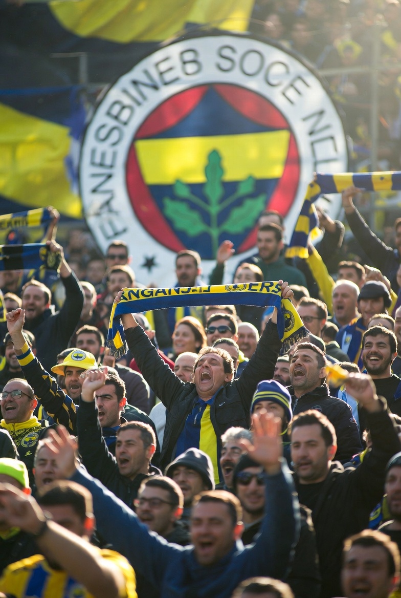 Fenerbahçe UEFA’dan Ceza Alır mı? Detaylı Araştırma ve Analiz