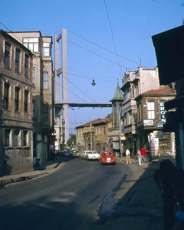 Muallim Naci caddesi. Ortaköy, 1975